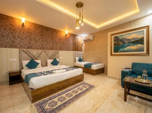 Hotel De - Grand Villa Near Delhi IGI Airport