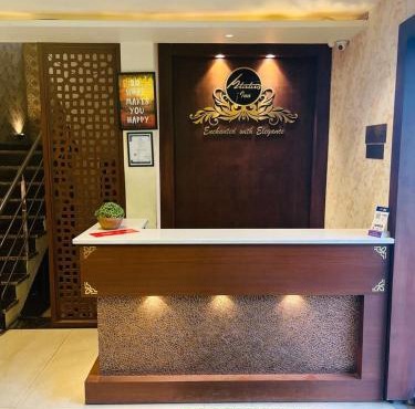 Hotel Status Inn