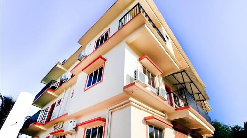 The Rooftop Hotel of Arambol