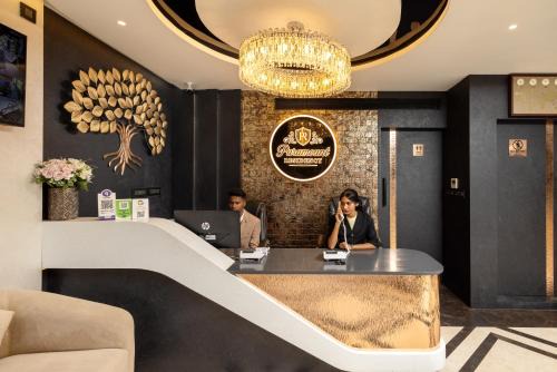 Paramount Residency