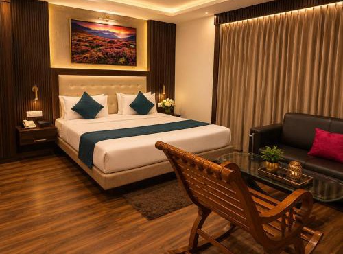 Castal Blue Hotel Near IGI Delhi Airport - Free Breakfast and Dinner complementry