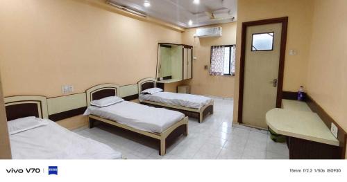 SPOT ON Hotel Silver Spoon