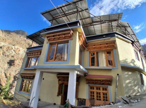 Brokpa ibex home stay in Leh
