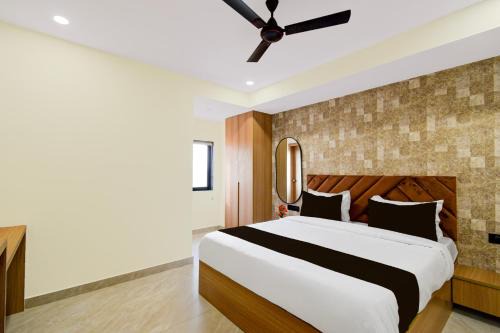 Super Townhouse Oak Miyapur Road Bachupally