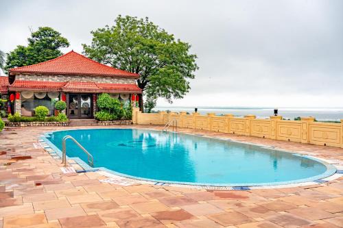 Noor-Us-Sabah Palace