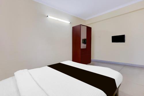 Collection O Bhanugudi Junction Kakinada Formerly Stay Inn Luxury