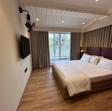 Rudraya Homes - Cozy Premium Serviced Apartments Khar - next to Bandra