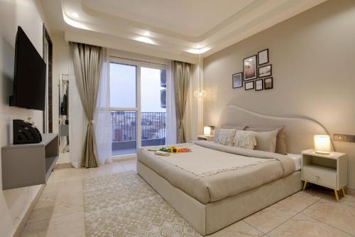 Bedchambers Premium Aparthotel DLF Phase 3 Sector 24