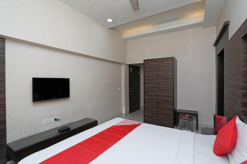Hotel O South Fern