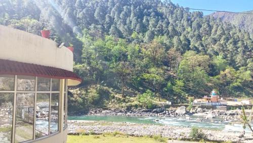 Mother Ganga Retreat
