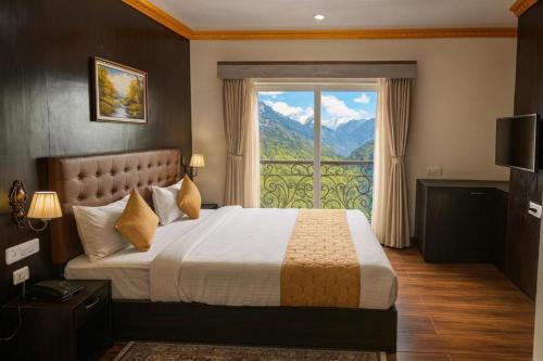 Hotel Yeasel continental by Staynest 100 meter from Ridge Park