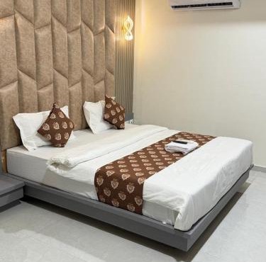 Hotel Runway