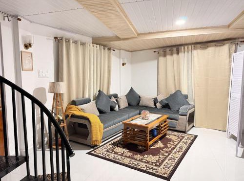 Ekant The DowHill Retreat