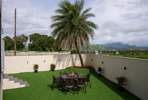 Evara Sky Jacuzzi Villa