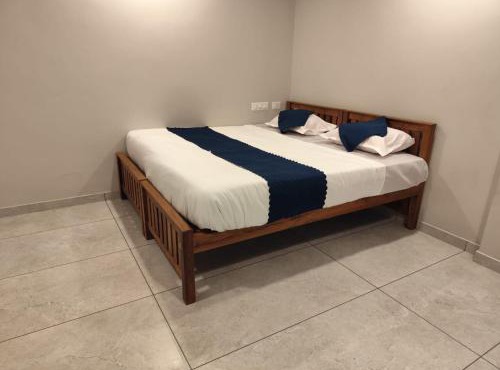 AIDAN RESIDENCY - AC Premium Rooms