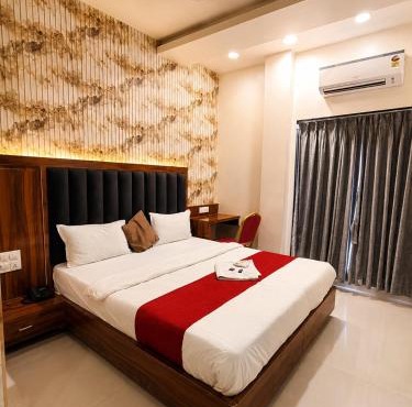 Transit Seven Hills Hotel Near Airport Mumbai T2