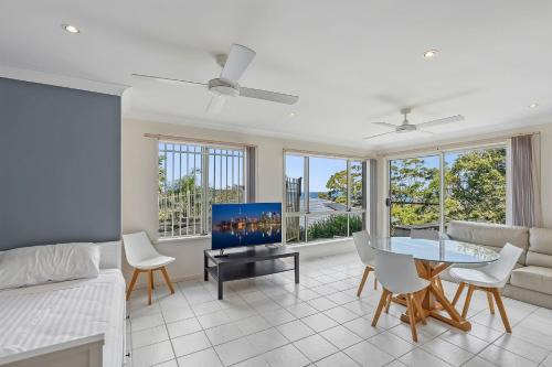 Resort Style Rock Pool Oasis in Umina
