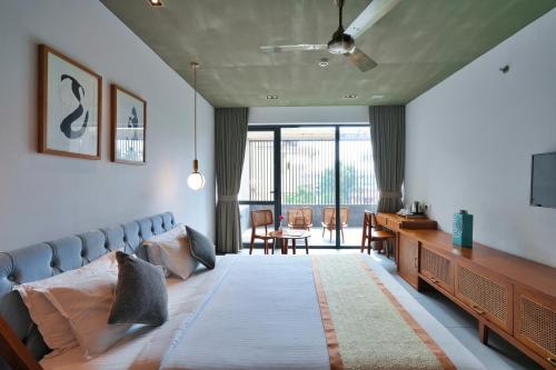 E.05 City Inn