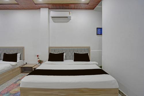 Super Hotel O Sarnath Stupa Varanasi Formerly Bollywood Guest House