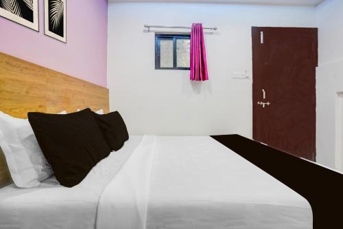 Super Hotel O Nashik Road Railway Station