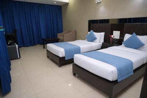 Hema's Hotel Supreme
