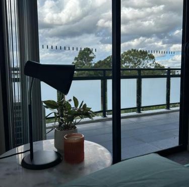 3 BD Penthouse with Private Balcony in Penrith