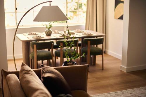 Quiet Luxury 2BR in Bondi - Walk to Beach in Sydney