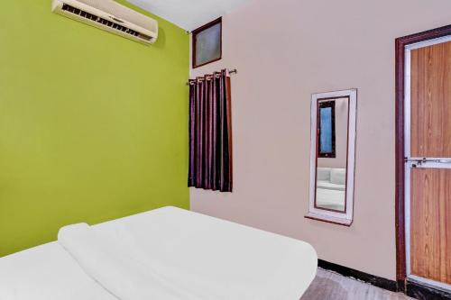 Hotel O Shree Nath Kathiyawadi Restaurant Hiran Magri