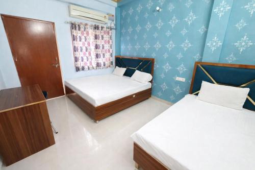 Mahamaya Guest House