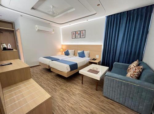 Hotel Paras