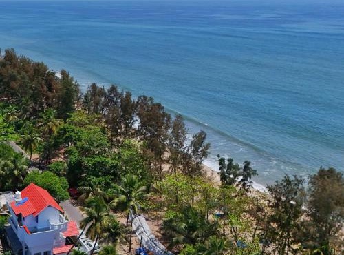 Lighthouse Villa