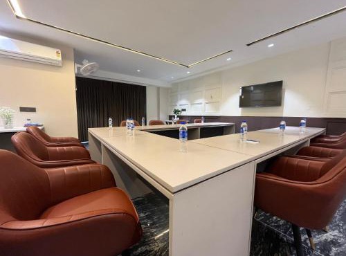 Orsom Stay Rooms with Jacuzzi Sector 53 Gurgaon