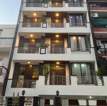 BluO Studio - M Block Mkt Greater Kailash