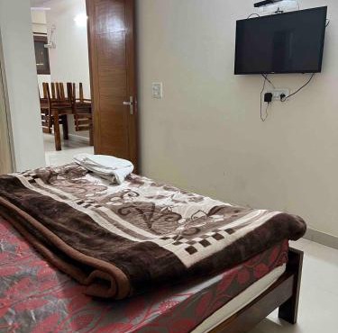 The Raveesh - 2BHK Fully Furnished Apartment J85