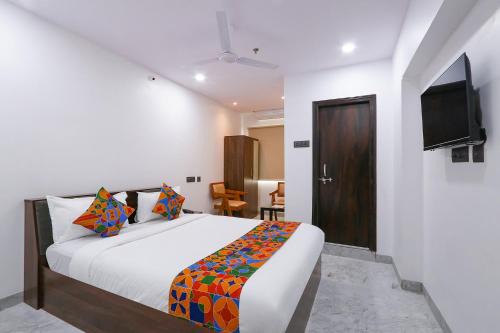 FabHotel RK Residency - Nr S R Nagar Metro Station, Ameerpet