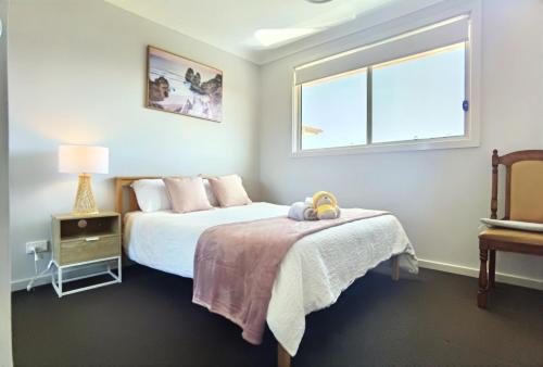 Delightful 2-level home in Bardia